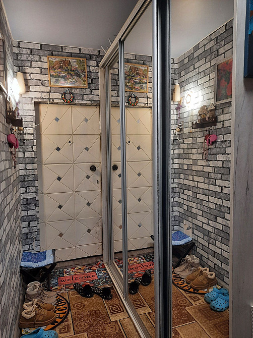 Продам 2к квартиру 19000$ пер.Матросова Кам`янське (Запорізька обл.) - зображення 1