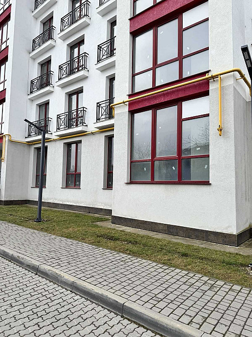 ПРОДАЄТЬСЯ квартира можливо під житло так і комерцію Ивано-Франковск - изображение 1