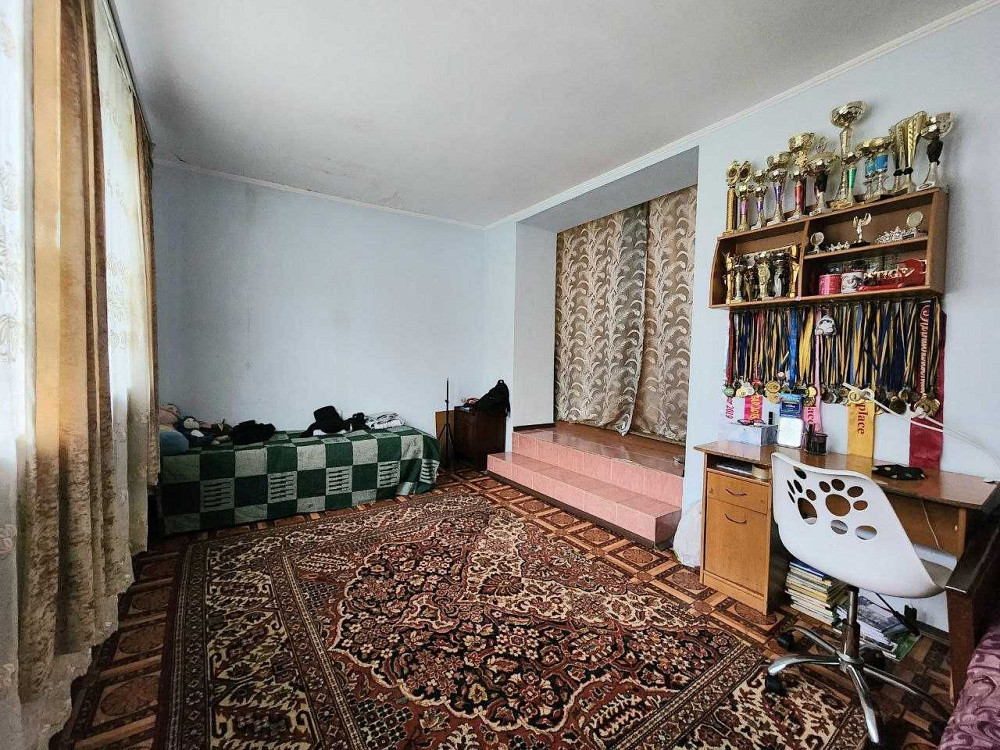 СРОЧНО продам БОЛЬШУЮ 4 комн квартиру в Лузановке. 32 000 у.е. ТОРГ Одесса - изображение 1