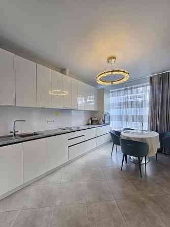 Центр Busov Hill Ремонт 4к=122м2  Буслівська, 12 / Бусов Хіл Звіринець Киев