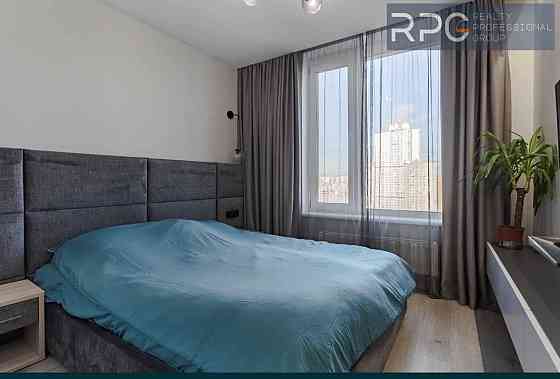 Продаж 2-к квартири в ЖК Seven Осокорки ремонт генератор комфорт клас Киев