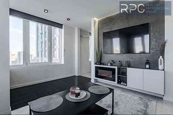 Продаж 2-к квартири в ЖК Seven Осокорки ремонт генератор комфорт клас Киев