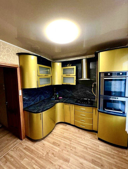 ТЕРМІНОВО Продам 3-х кім.квартиру з меблями Біла Церква - зображення 1