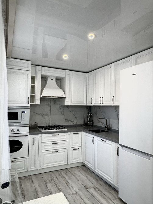 Прожаж просторої квартири Васильківське - зображення 1