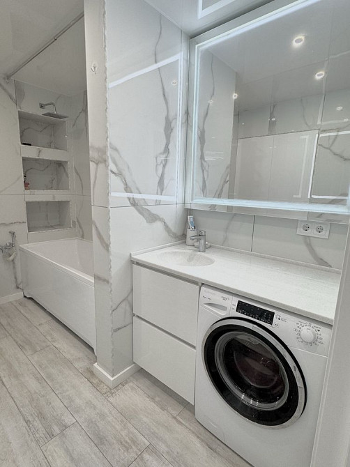 Прожаж просторої квартири Васильківське - зображення 4