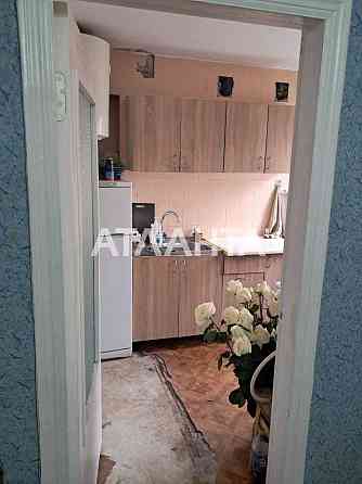 - Трехкомнатная квартира, Черемушки. Подходит под постановы Одесса