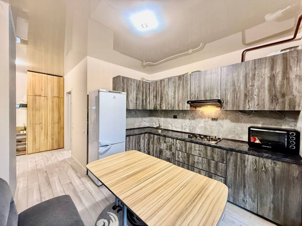 БЕЗ КОМІСІЇ, Евро 2к квартира з ремонтом, в ЖК Бізнес класу Ирпень - изображение 1