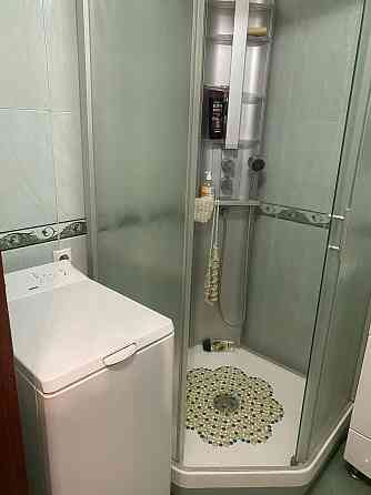 Продам двухкомнатную квартиру метро Метростроителей 1минута Харків