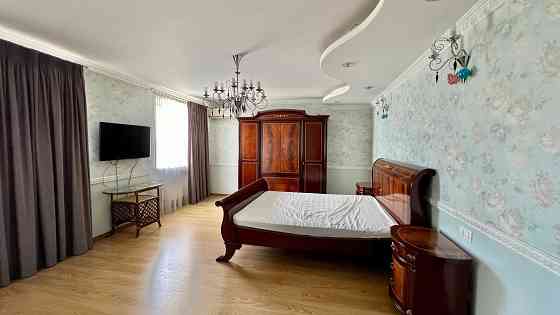 4-комнатная квартира на ул.Нищинского. Центр. Одесса