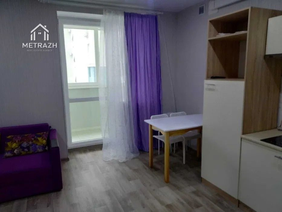 Продам 1 кв.ЖК Рогатинский, Центральный рынок Харків - зображення 1