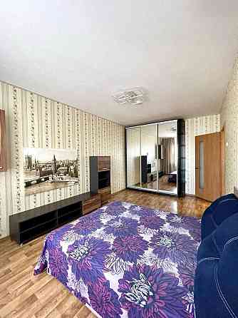 Продам 1 к кв в гарному стані Позняки Урлівська Дарницький Осокорки Киев