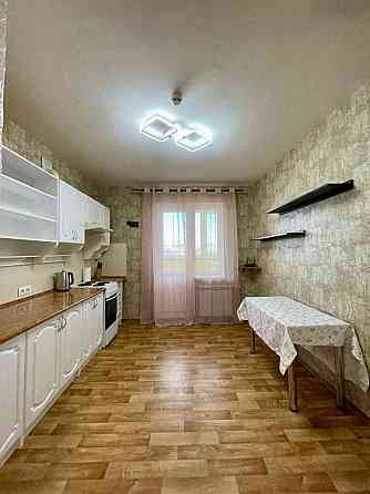 Продам 1 к кв в гарному стані Позняки Урлівська Дарницький Осокорки Киев