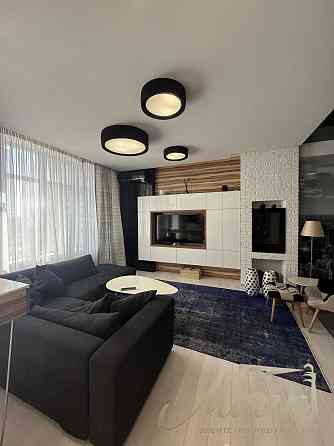 Продажа 2-комнатной квартиры ЖК Новопечерские Липки, ул. Верхогляда Киев