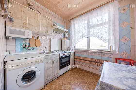 3к. 65м2 Салтівка (Салтовка, м. Героев Труда, ул. Бучмы 8Б) 127523 Харків