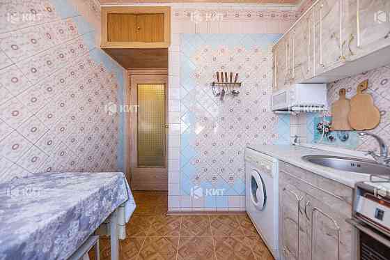 3к. 65м2 Салтівка (Салтовка, м. Героев Труда, ул. Бучмы 8Б) 127523 Харків