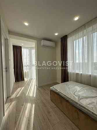 Продается квартира Оранж Сити Киев