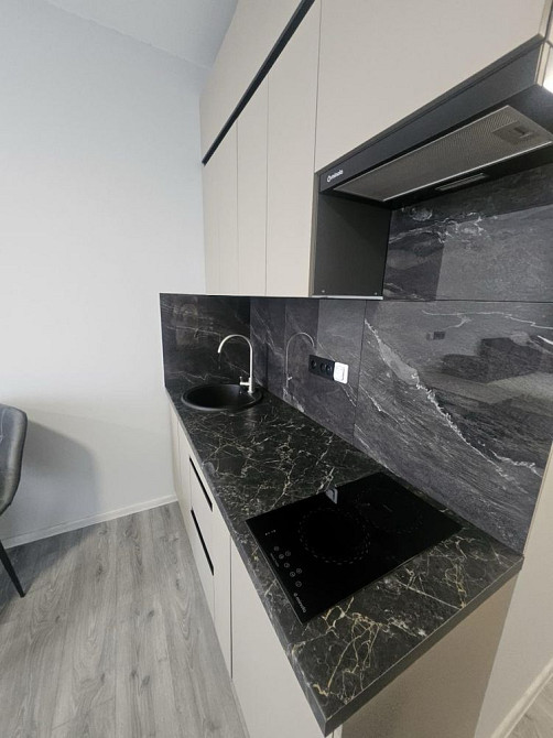 Сучасна студія з новим ремонтом в клубному будинку. БЕЗ КОМІСІЇ Святопетрівське (Києво-Свят.р-н) - зображення 5