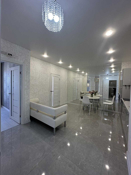 Продам в Кадорре на Сахарова с ремонтом Крижанівка - зображення 3