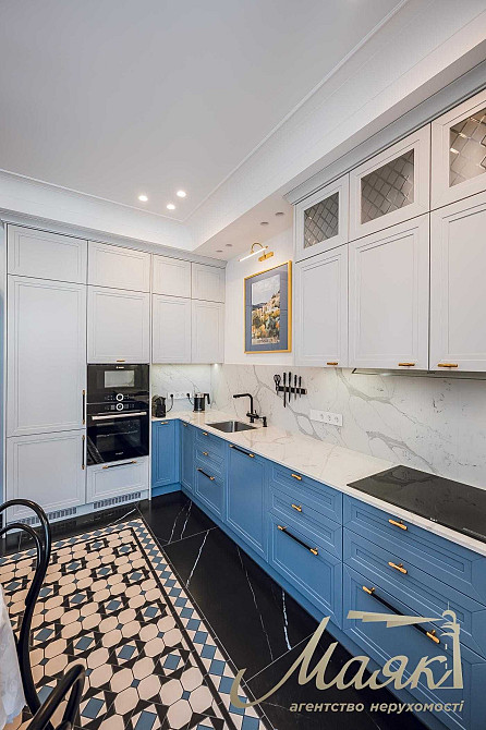 Продажа 3к квартиры 99 м2,ул. Дегтярная 18, Воздвиженка Киев - изображение 3