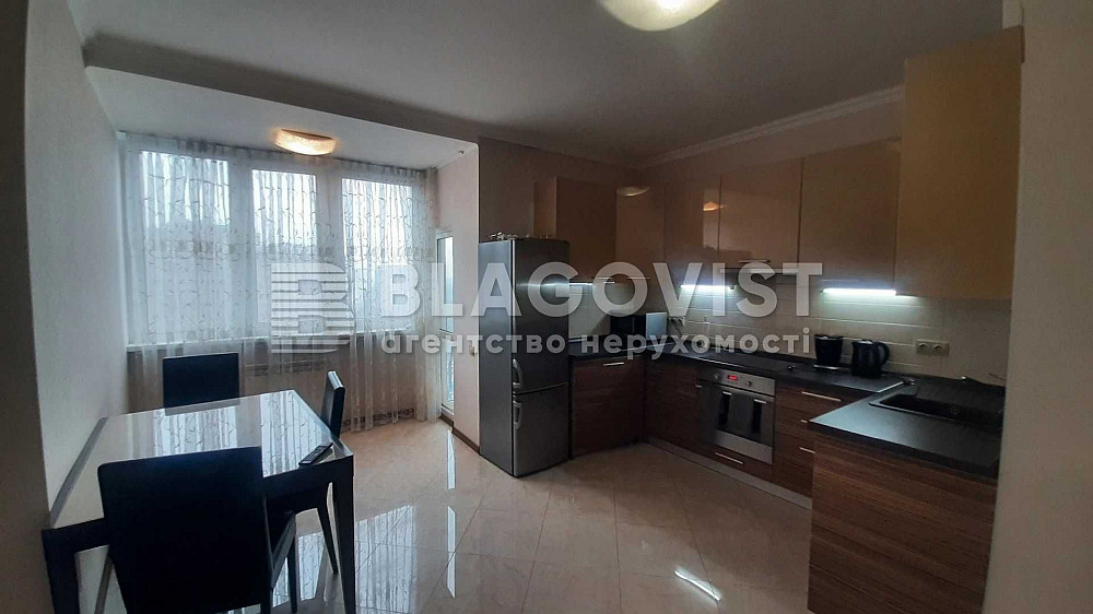 Продается 3к. квартира Урловская Киев - изображение 4