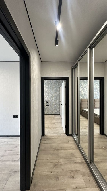 Продається 2-кімнатна квартира в ЖК “У”, 45,23  з меблями та технікою. Софіївська Борщагівка - зображення 1