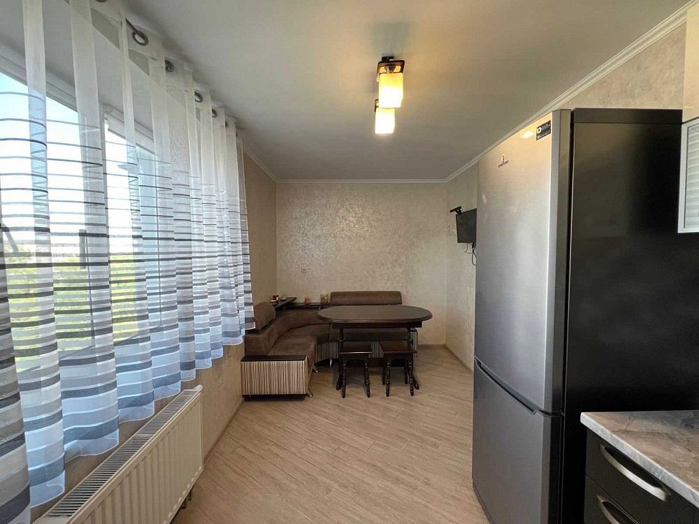 Продаю велику 1 к квартиру з ремонтом ПЗР Черкассы - изображение 2