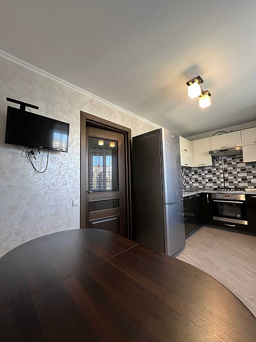 Продаю велику 1 к квартиру з ремонтом ПЗР Черкассы - изображение 4