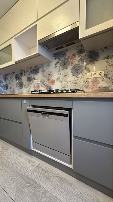 Продам 3 комнатную квартиру, Солнечный,район АТБ Днепр - изображение 2