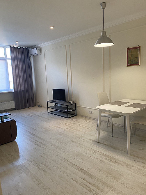 1 комн. кварт.на Дюковской/Морская, строит.академия,Новый рынок!Ремонт Одеса - зображення 1