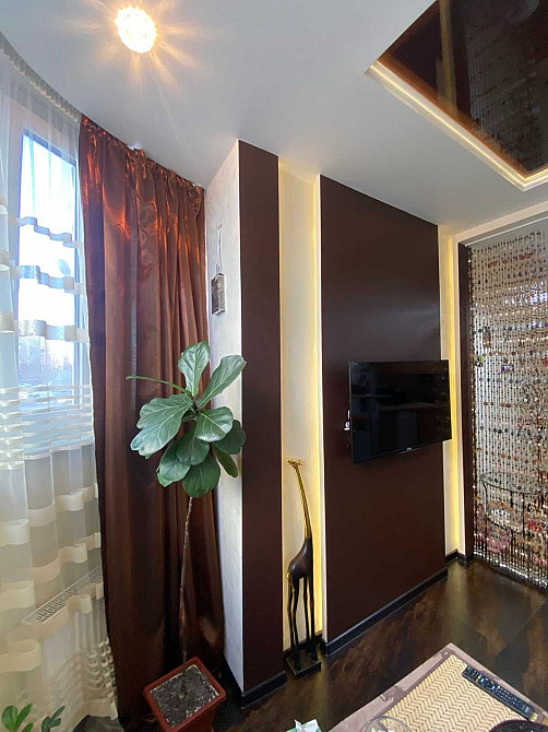 Просторная кухня студия и спальня с ремонтом и мебелью на Таирова. Odesa - photo 8