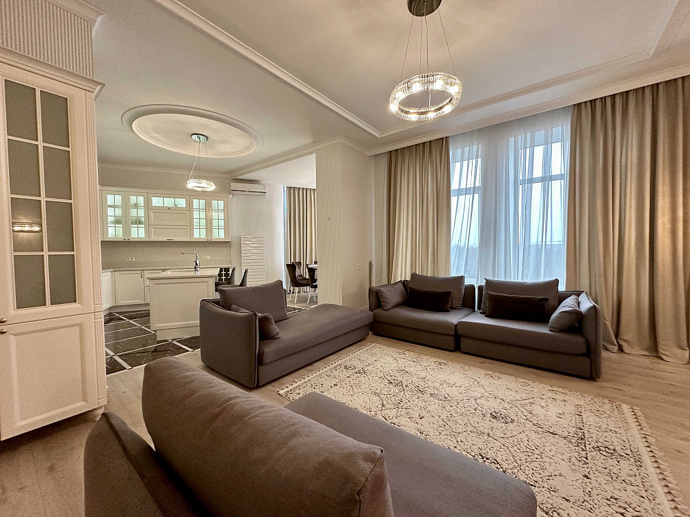 Квартира с видом на море ЖК Мерседес 3 спальни кухнягостиная Эксклюзив Одесса - изображение 1