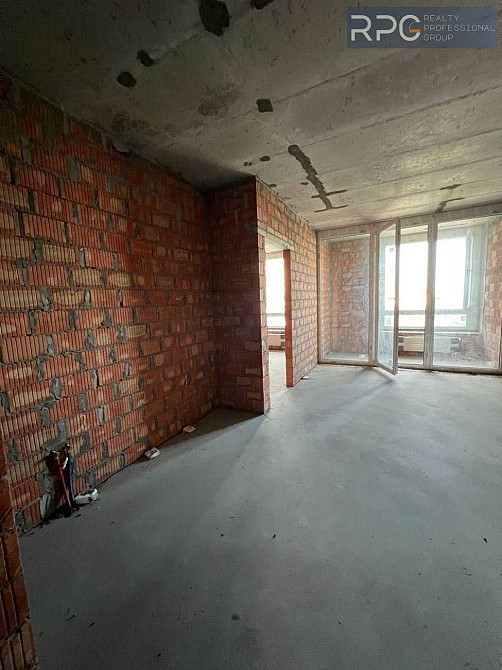 Продаж 1-к 50 м2 ЖК Славутич генератор метро 2 хв вул Зарічна комфорт Киев - изображение 1