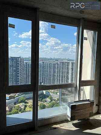 Продаж видової 2-к В Славутич генератор метро 3 хв вул Зарічна паркінг Киев