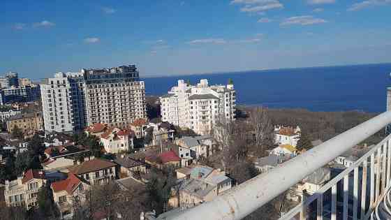 Пентхаус на Французском бульваре с панорамным видом на море и город. Одесса