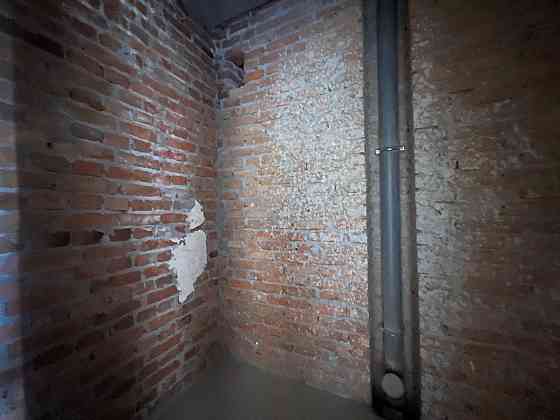 Однокімнатна квартира з Газовим опален! Цегляний будинок! Центр міста! Буча