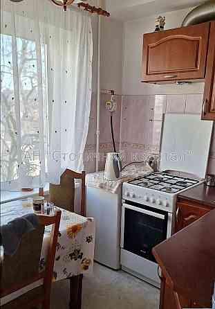 Дарниця Продам 2-к квартира Чернігівська Дарницька площа Киев