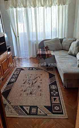 Дарниця Продам 2-к квартира Чернігівська Дарницька площа Киев