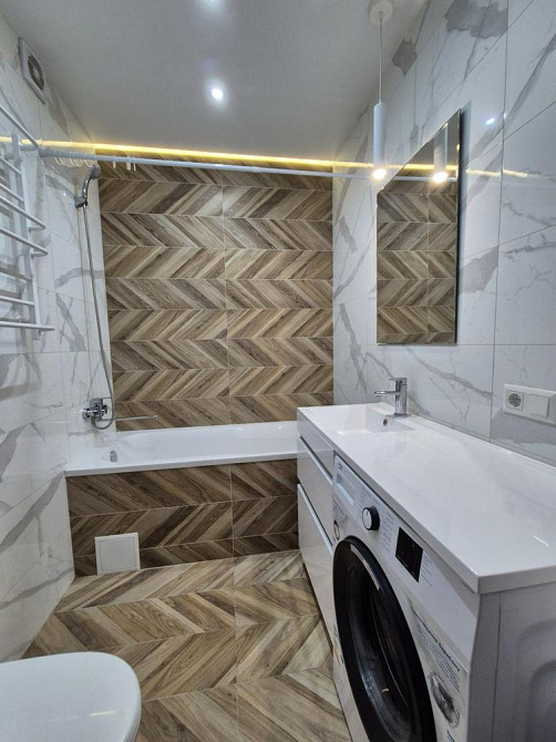 В продажу шикарна квартира 37м2 видова на Центральний парк! Ирпень - изображение 1