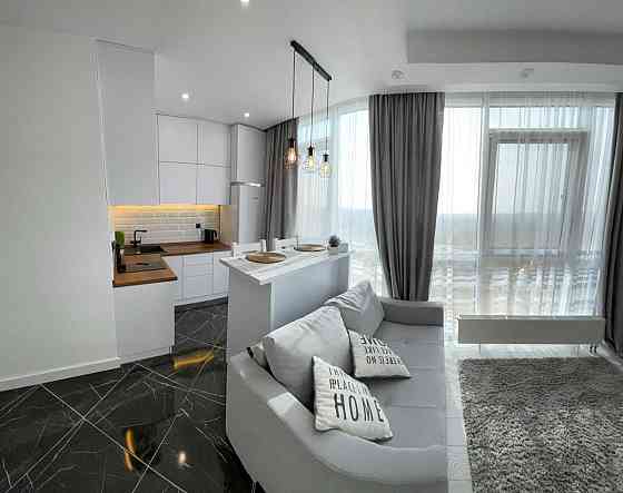 Большая однокомнатная квартира в новом доме с красивым ремонтом Одесса