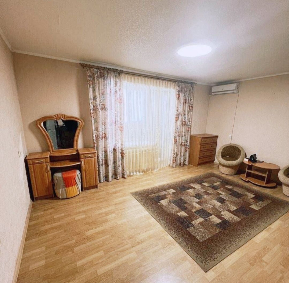 Аренда! Сдам 1к квартиру, ж/м Красный Камень (Покровский) Днепр - изображение 1