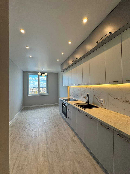 Продаж 3-кімнатної квартири в ЖК Resident Hall Львів - зображення 1