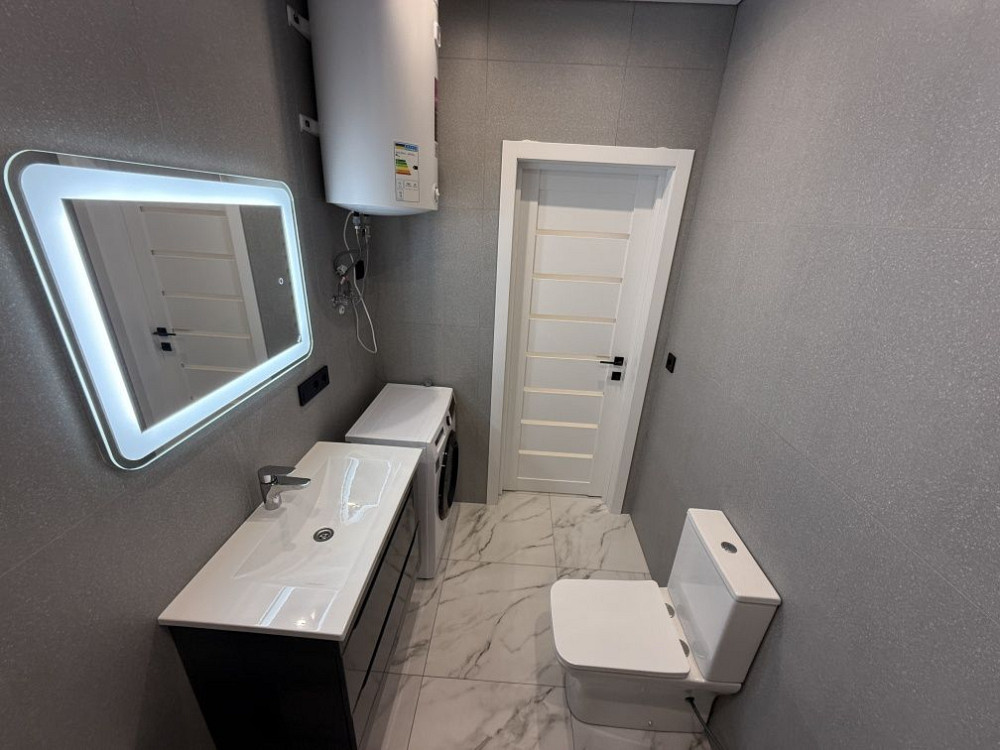 Квартира з дизайнерським ремонтом парк Центральний Ирпень - изображение 7