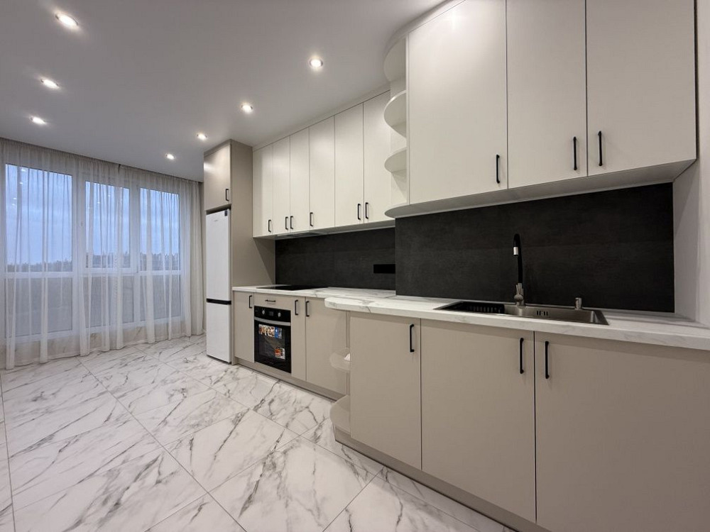 Квартира з дизайнерським ремонтом парк Центральний Ирпень - изображение 4