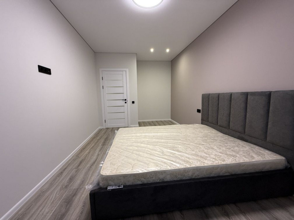 Квартира з дизайнерським ремонтом парк Центральний Ирпень - изображение 3