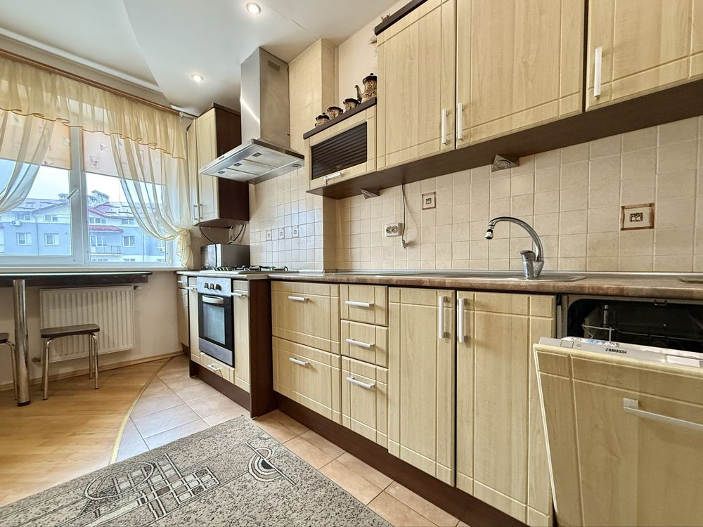 Простора 3-кім квартира в самому серці міста! в. Північний Бульвар ! Ивано-Франковск - изображение 4