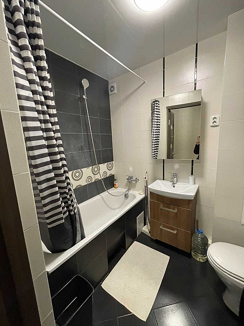 Продам 2 кімнатну квартиру в новобудові біля Автовокзалу ! Рівне - зображення 7