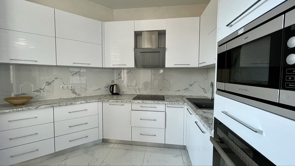 3-х кімнатна. Власник. Дмитрівська 82 Лукьяновка  - изображение 2