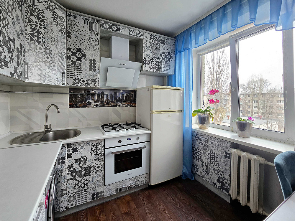 Продам 1к квартиру, район Водоканал | прос. Свободи,27 Кременчуг - изображение 1