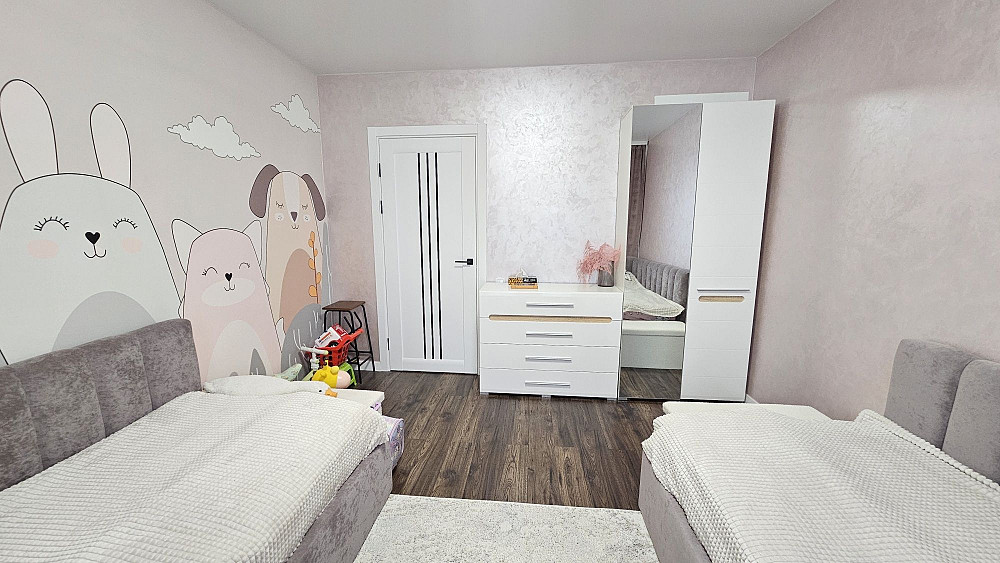 3 кімн. Квартира 88 кв.м. з ЄВРОРЕМОНТОМ ,  вул. МОМОТА, Р-Н  5 ШКОЛИ Бориспіль - зображення 7