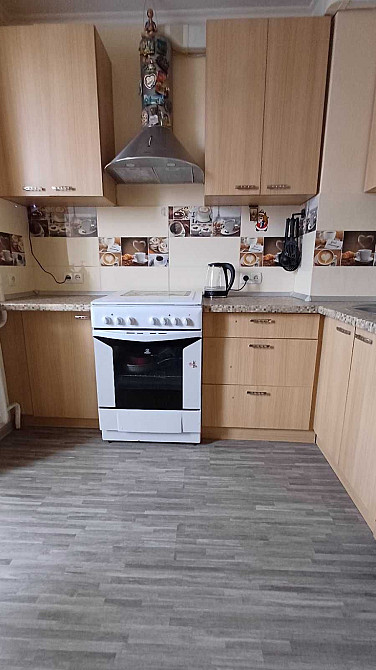 Срочно! 2х комнатная на Бочарова/ Крымская с тремя лоджиями Одесса - изображение 2